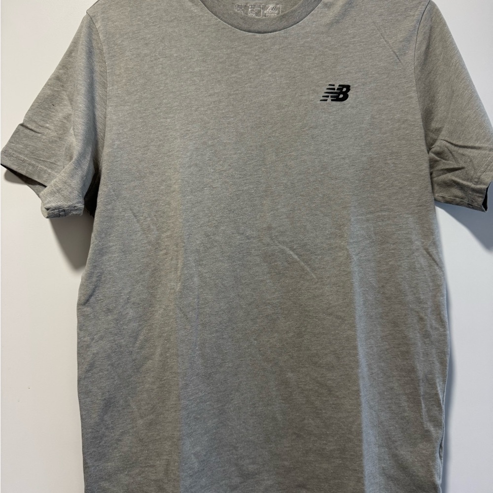 New Balance Heather Gray Short Sleeve Tee